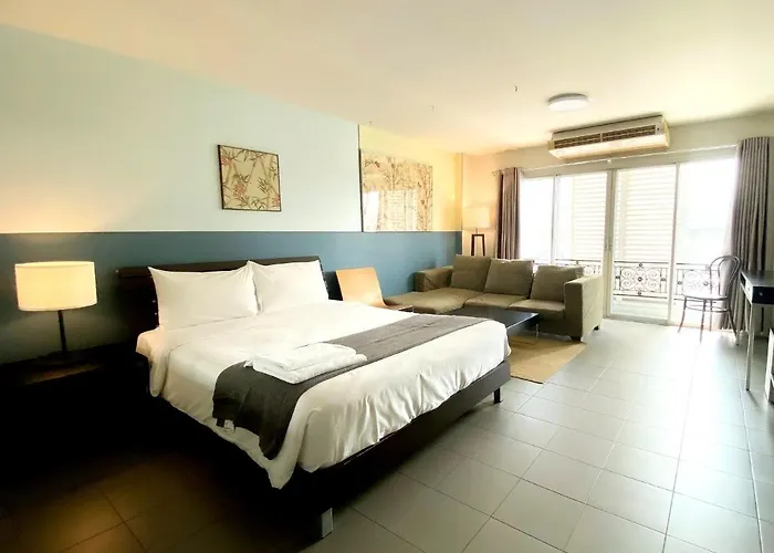 The Studio At Sathorn Terrace Apartment