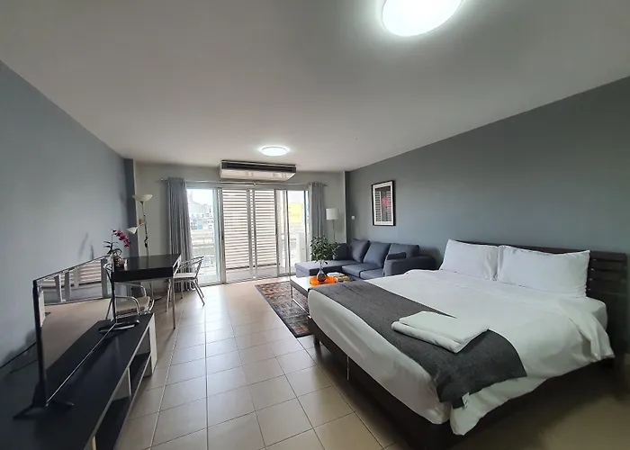 The Studio At Sathorn Terrace *