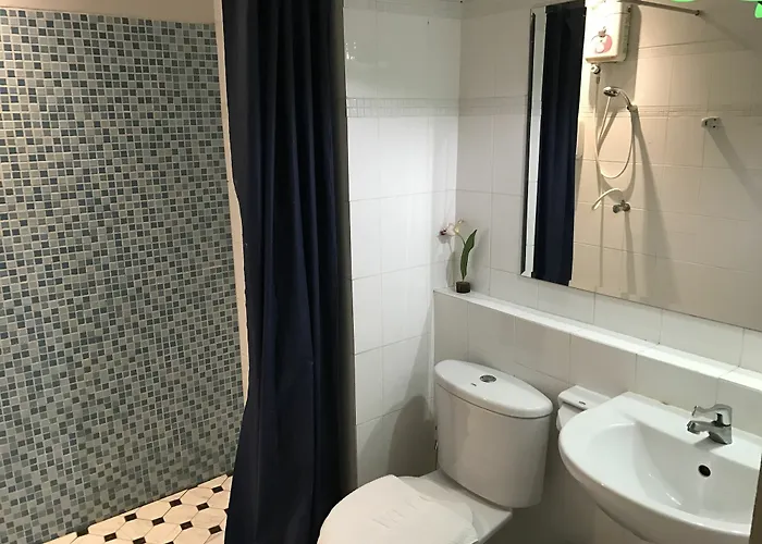 The Studio At Sathorn Terrace Apartment *