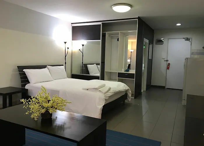 The At Sathorn Terrace Lägenhet